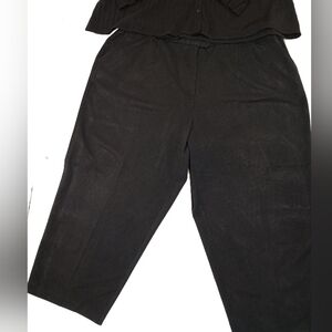 Koret Capris/Cropped Straight Leg, High-Rise Zipper, Pockets, Women, Black, 26W